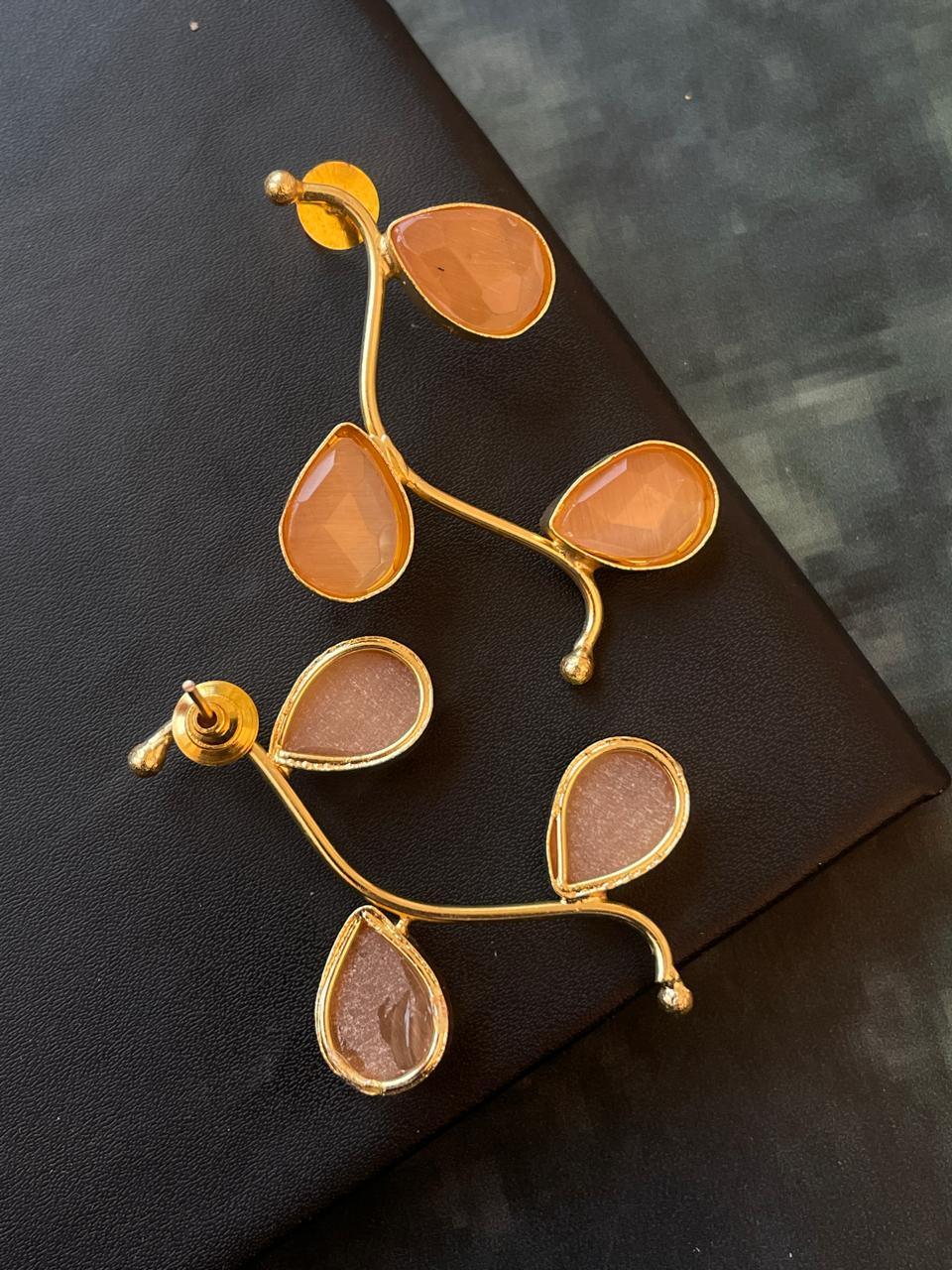 Monalisa Stone Golden Leaf Earring