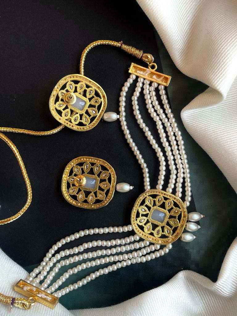 Monalisa Stone Kundan Choker with Earring set