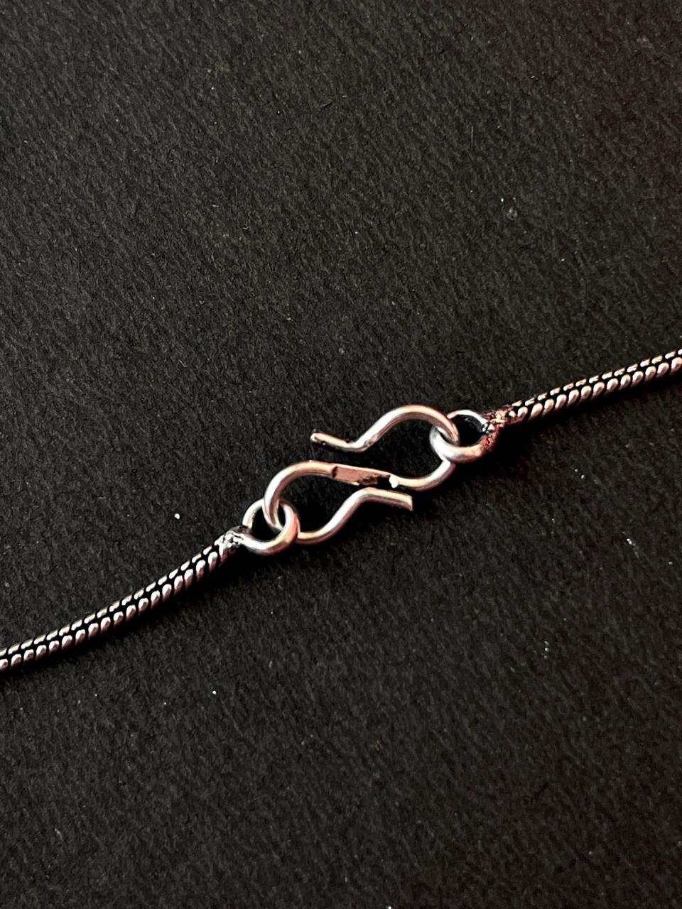 Dual Tone Antique Look Partywear chain Necklace