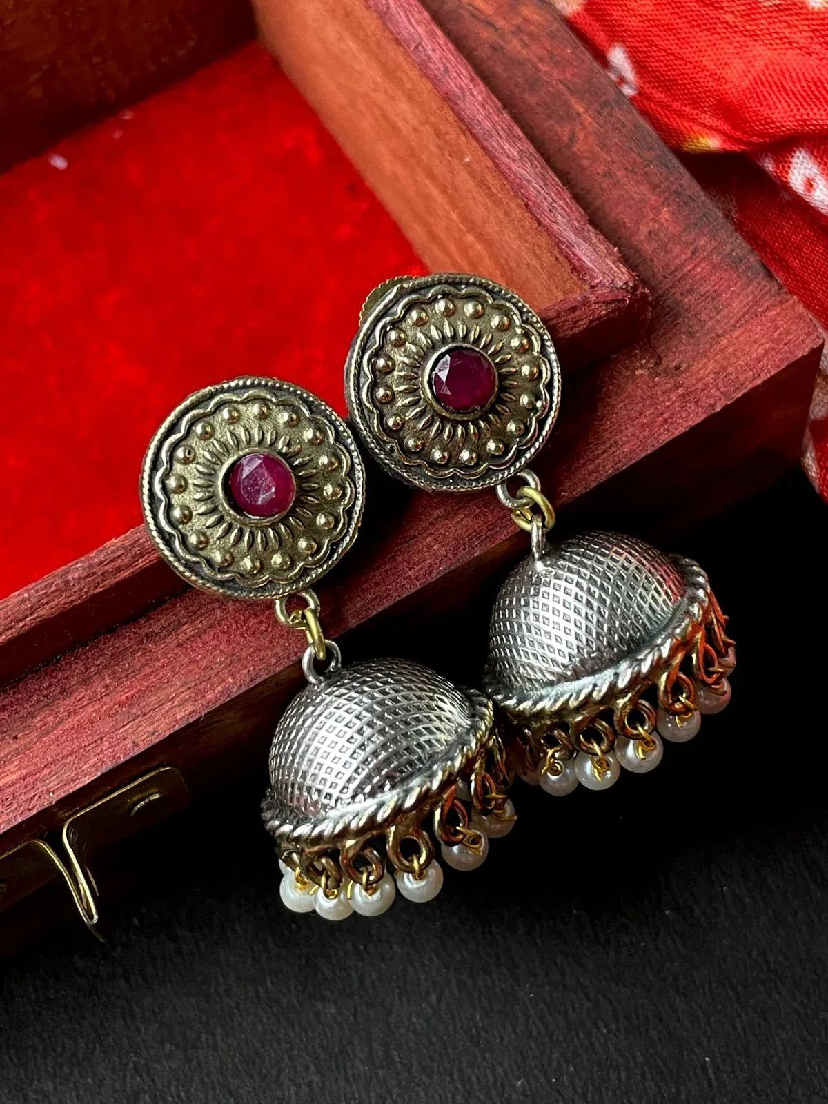 Dual Tone Jhumka Earring
