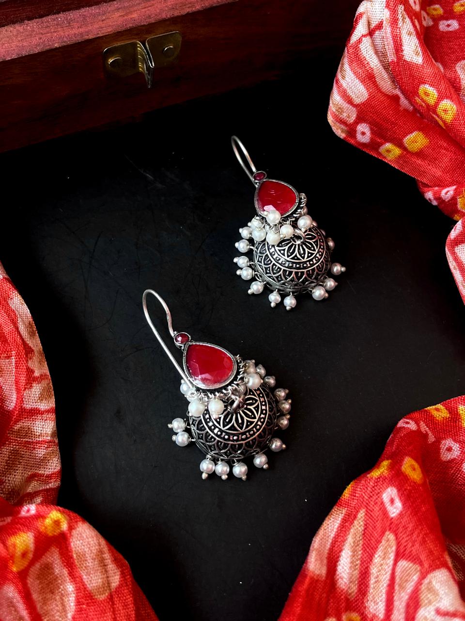 Monalisa Stone top with black polish jhumki Earring