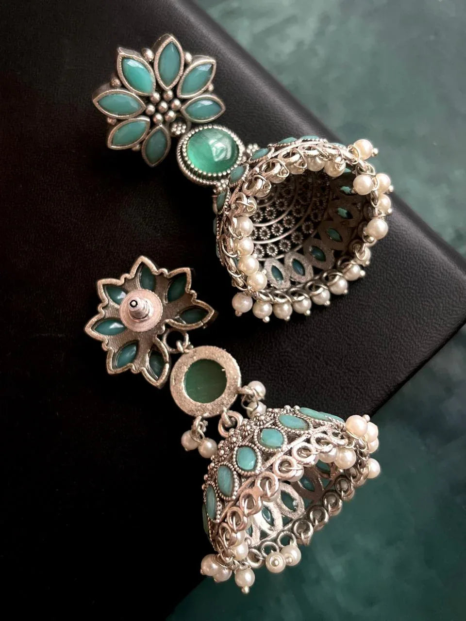 Monalisa Stone Flower Shape Top with Monalisa Stone Jhumka Silver Replica Earring