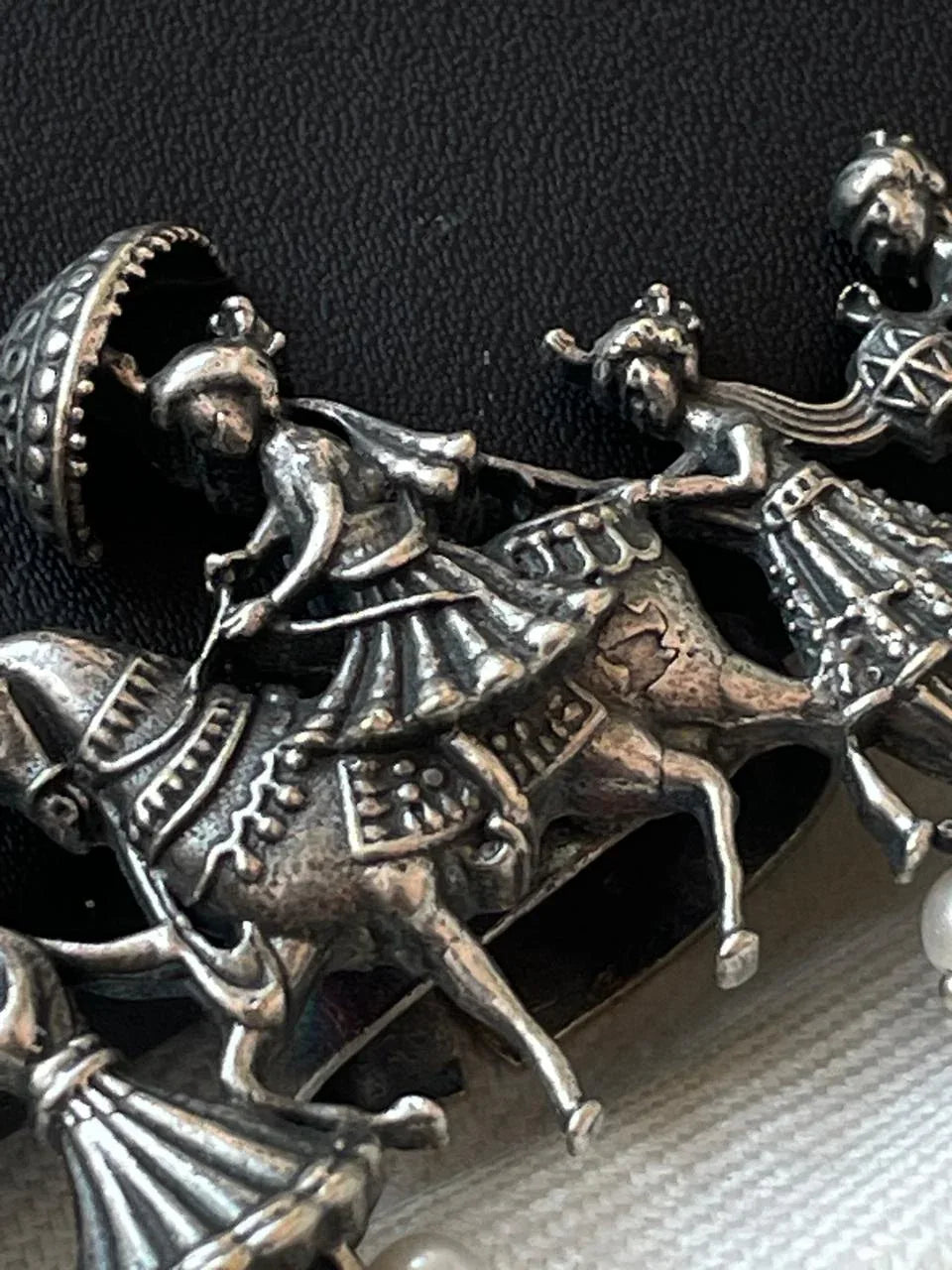 Barat Shape Oxidized Ring