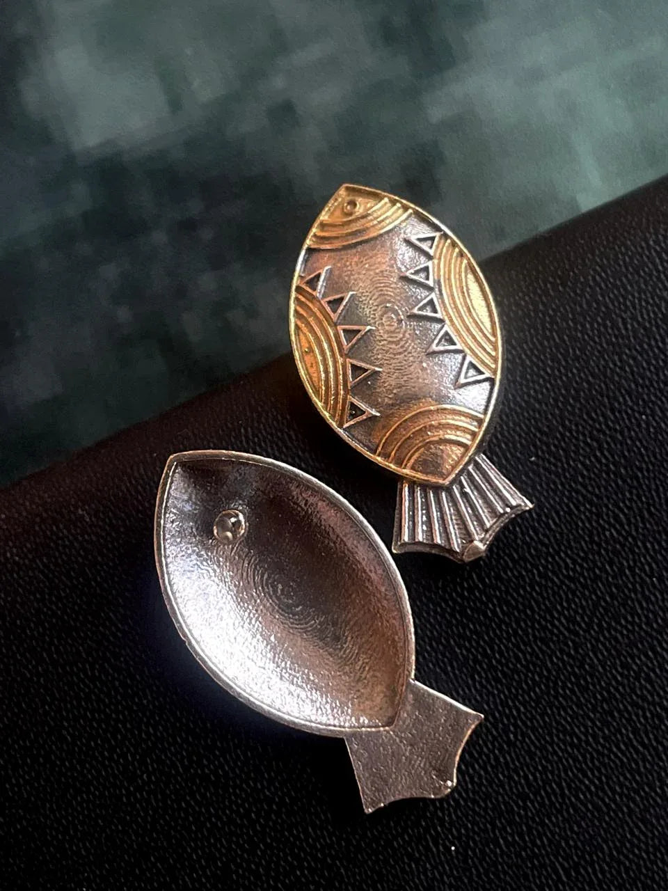 Dual Tone Fish Shape Stud Earring