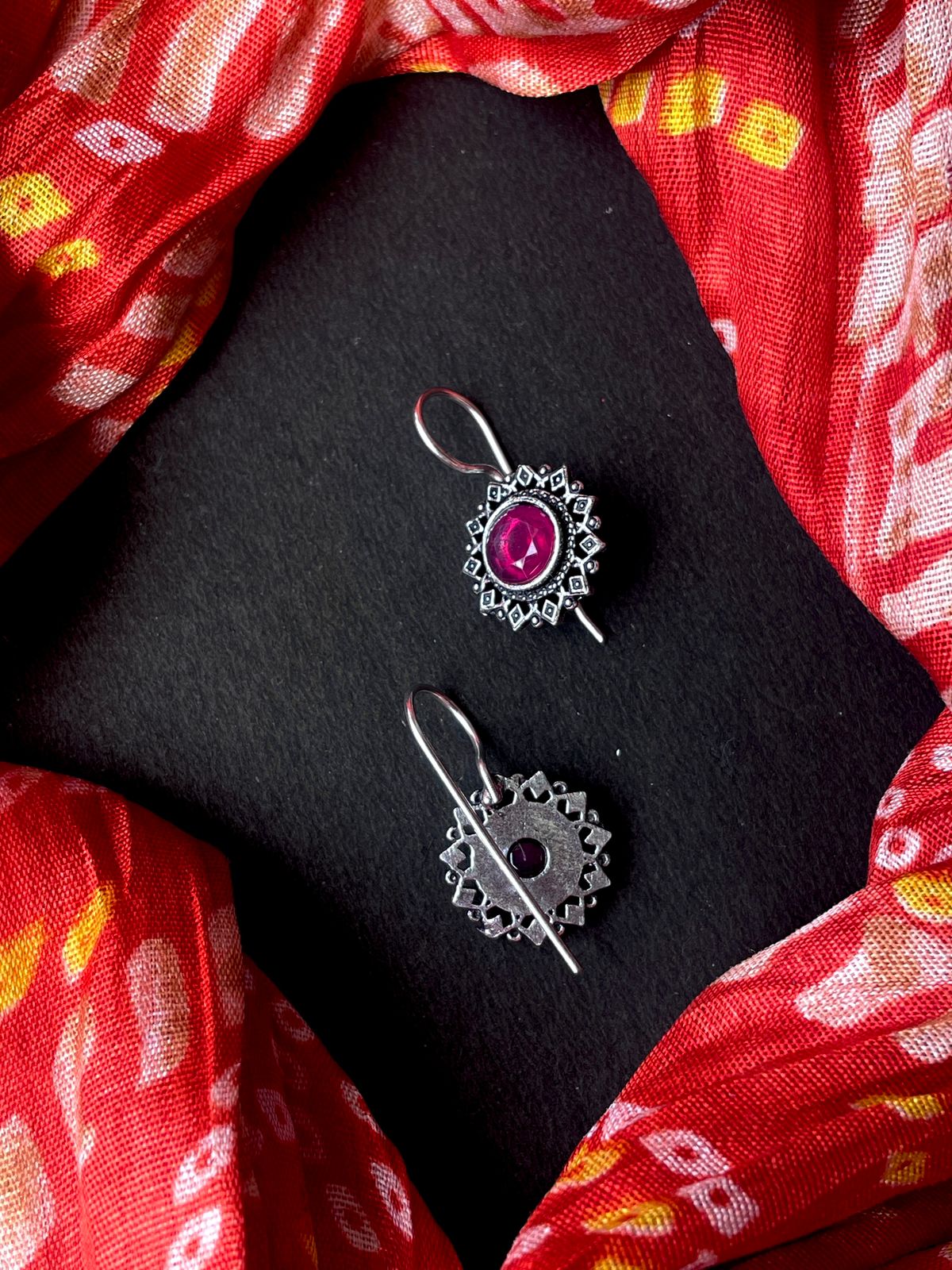 Monalisa Stone Oxidized Earring