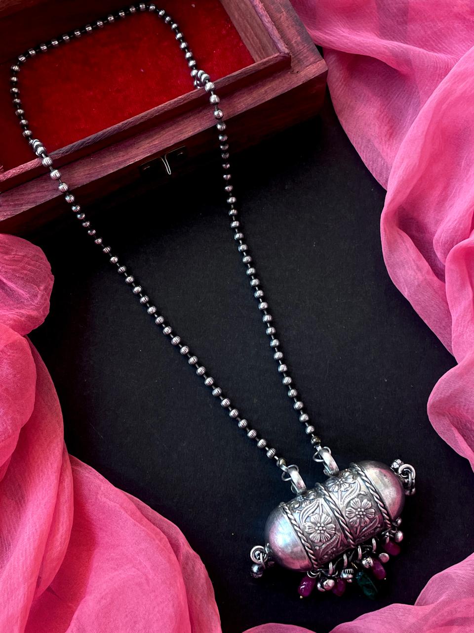 Oxidized Ethnic Pendant Chain Necklace