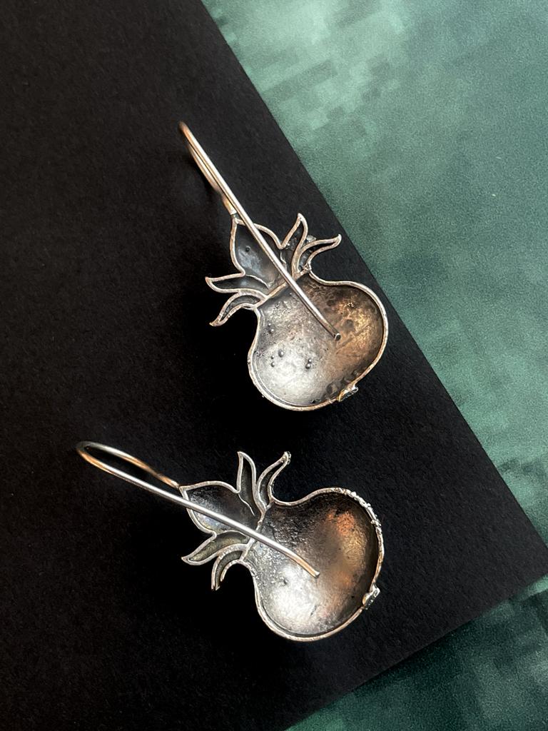 Oxidized Kalas Shape Earring