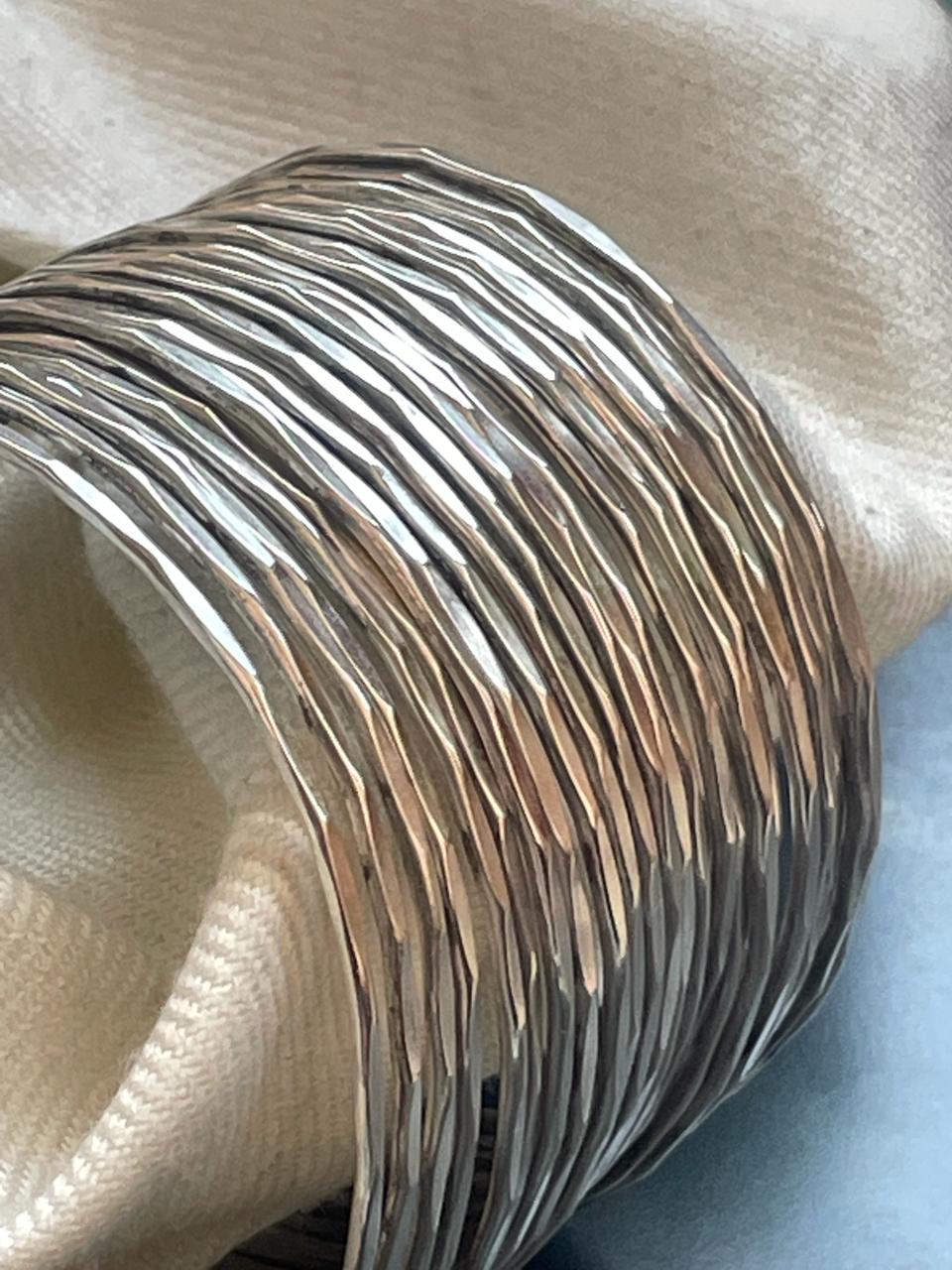 Bangles cum Bracelet