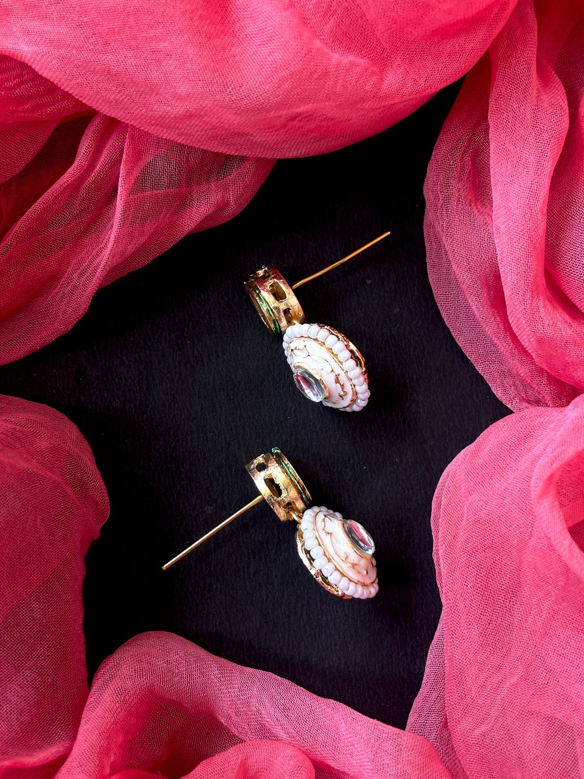 AD with Monalisa Stone Kundan Meenakari Pendant with Earring Set