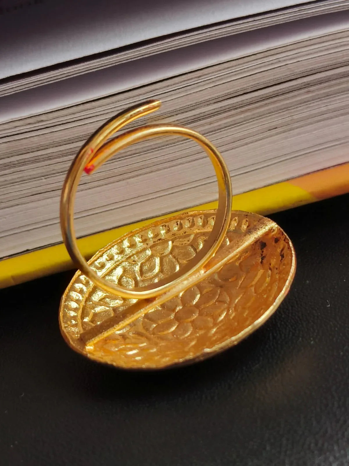 Meenakari Flower Print Finger Ring