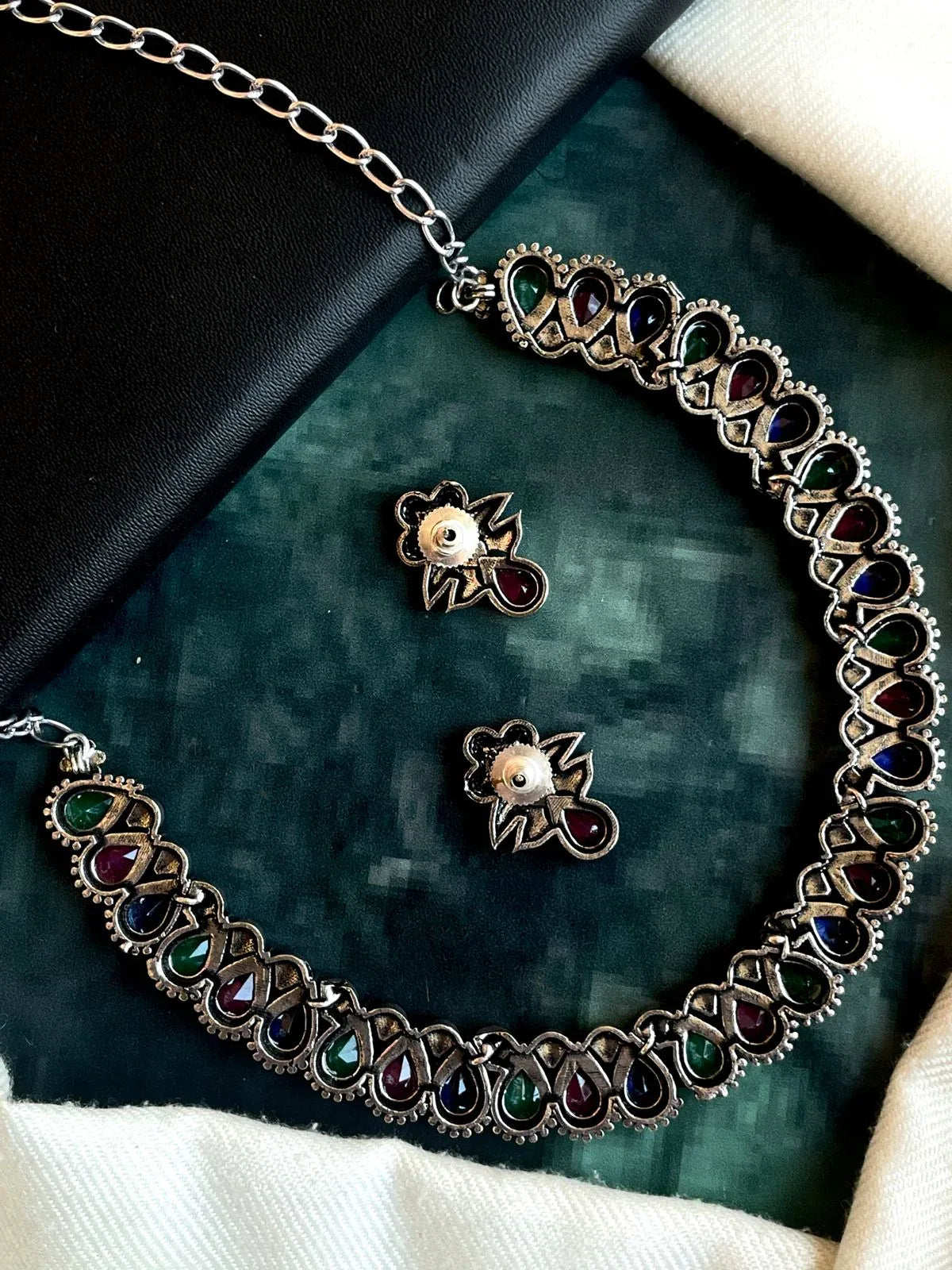 Monalisa Stone Choker with Earring set