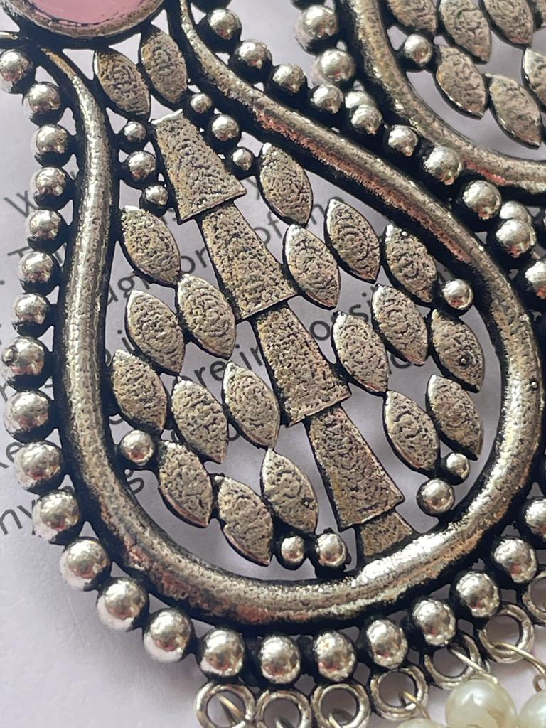 Oxidized Stud Earring with Monalisa stone