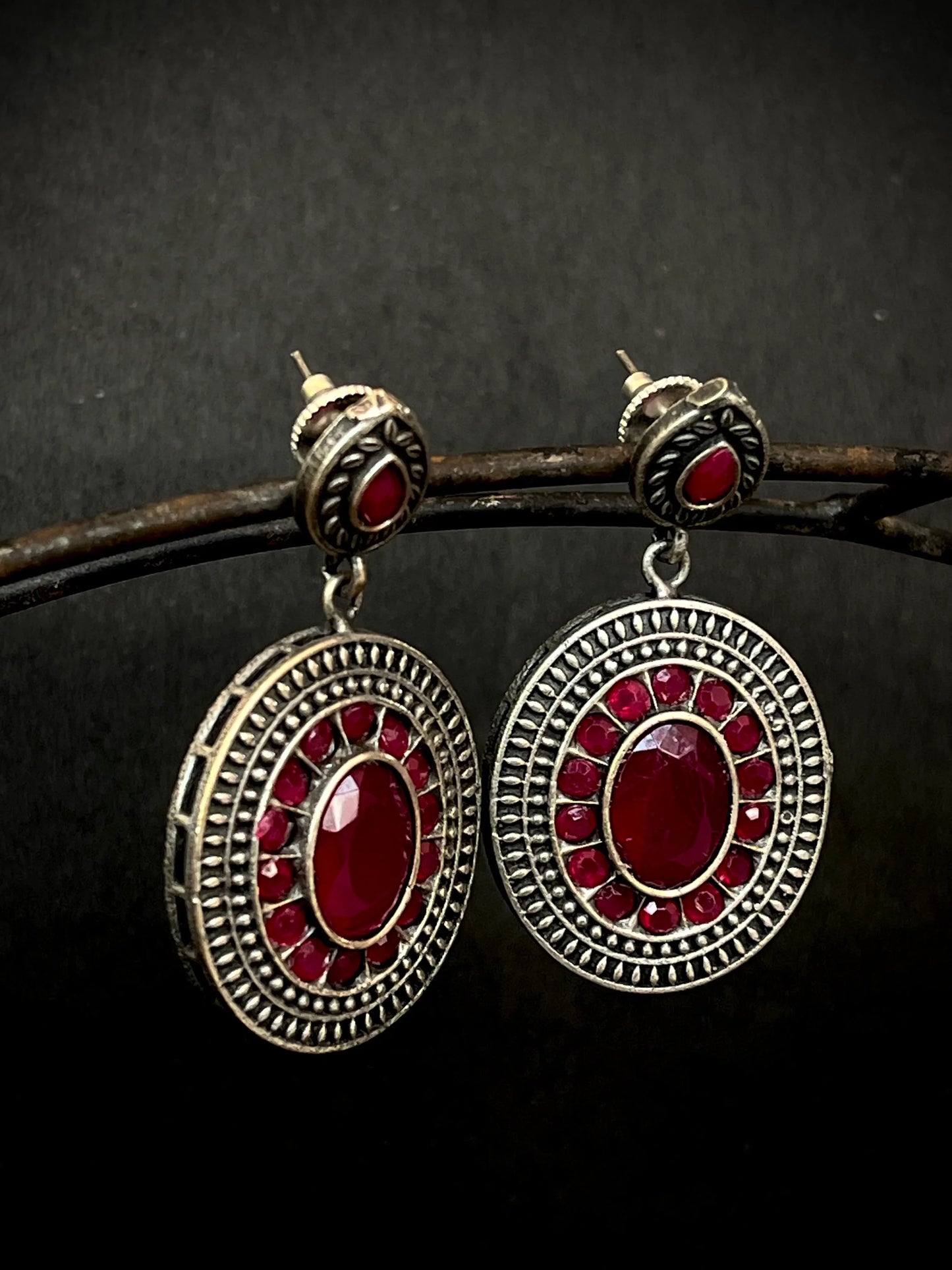 Big Monalisa Oxidized Earring