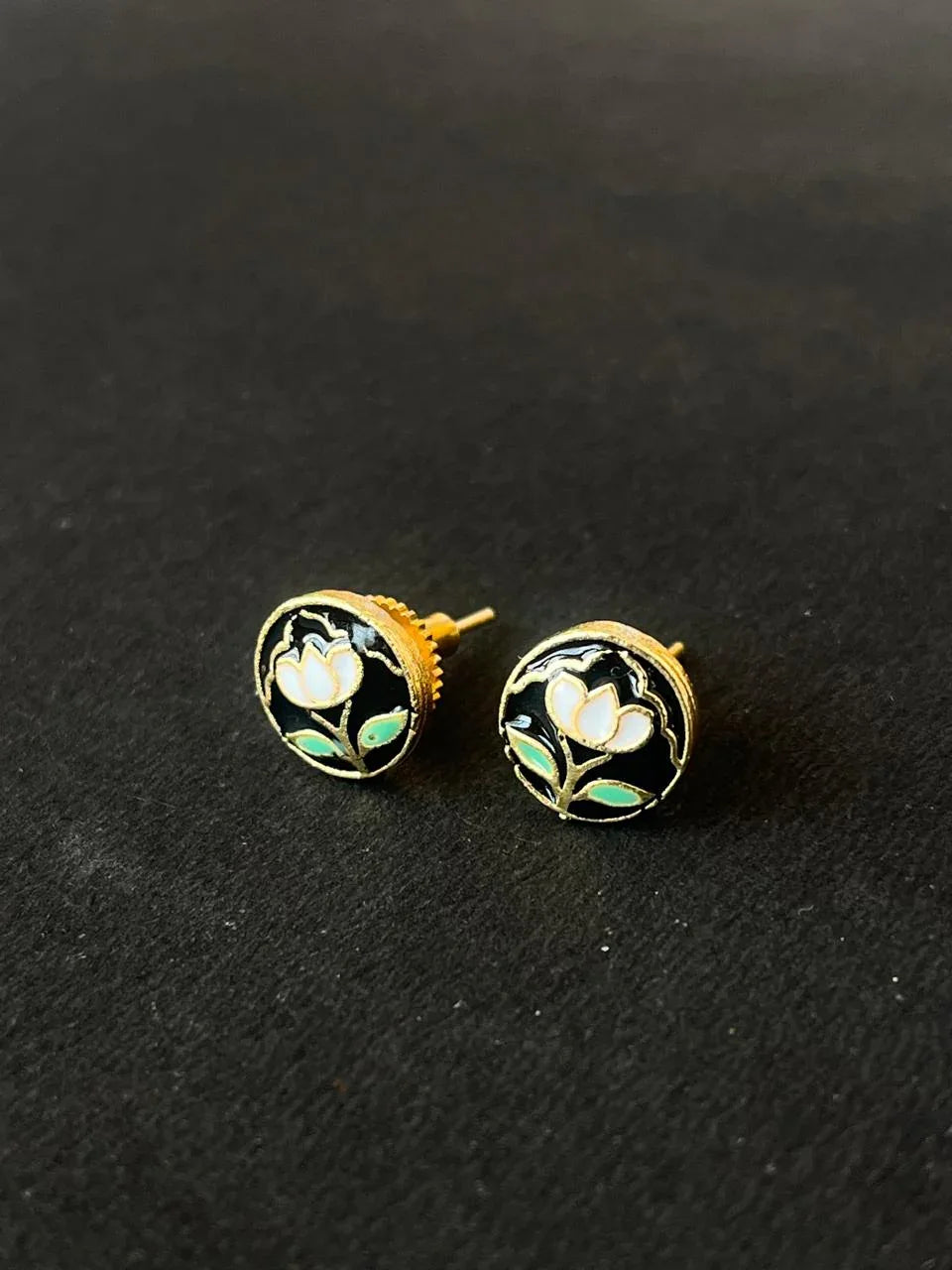 Meenakari Floral Print Small Stud Earring
