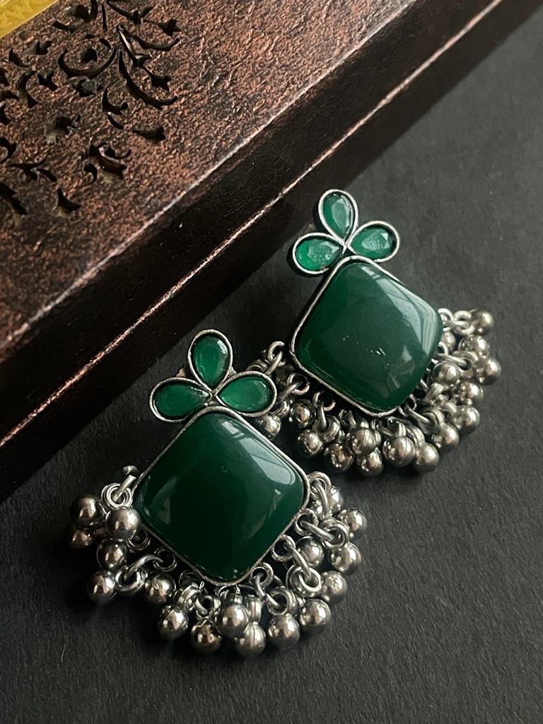 Square shape Monalisa Stone Stud Earring with beads