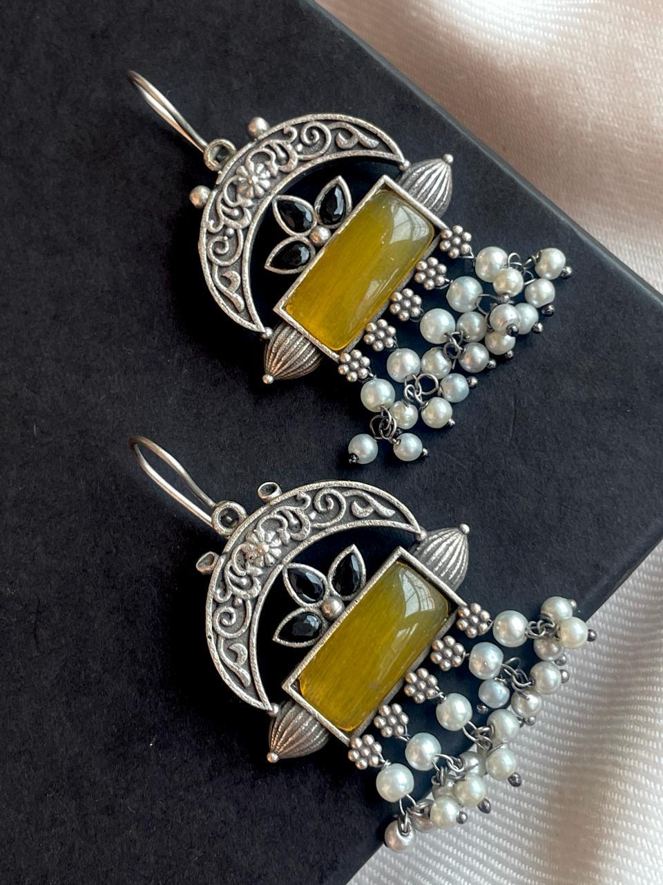 Monalisa Stone Moon Shape Beaded Earring