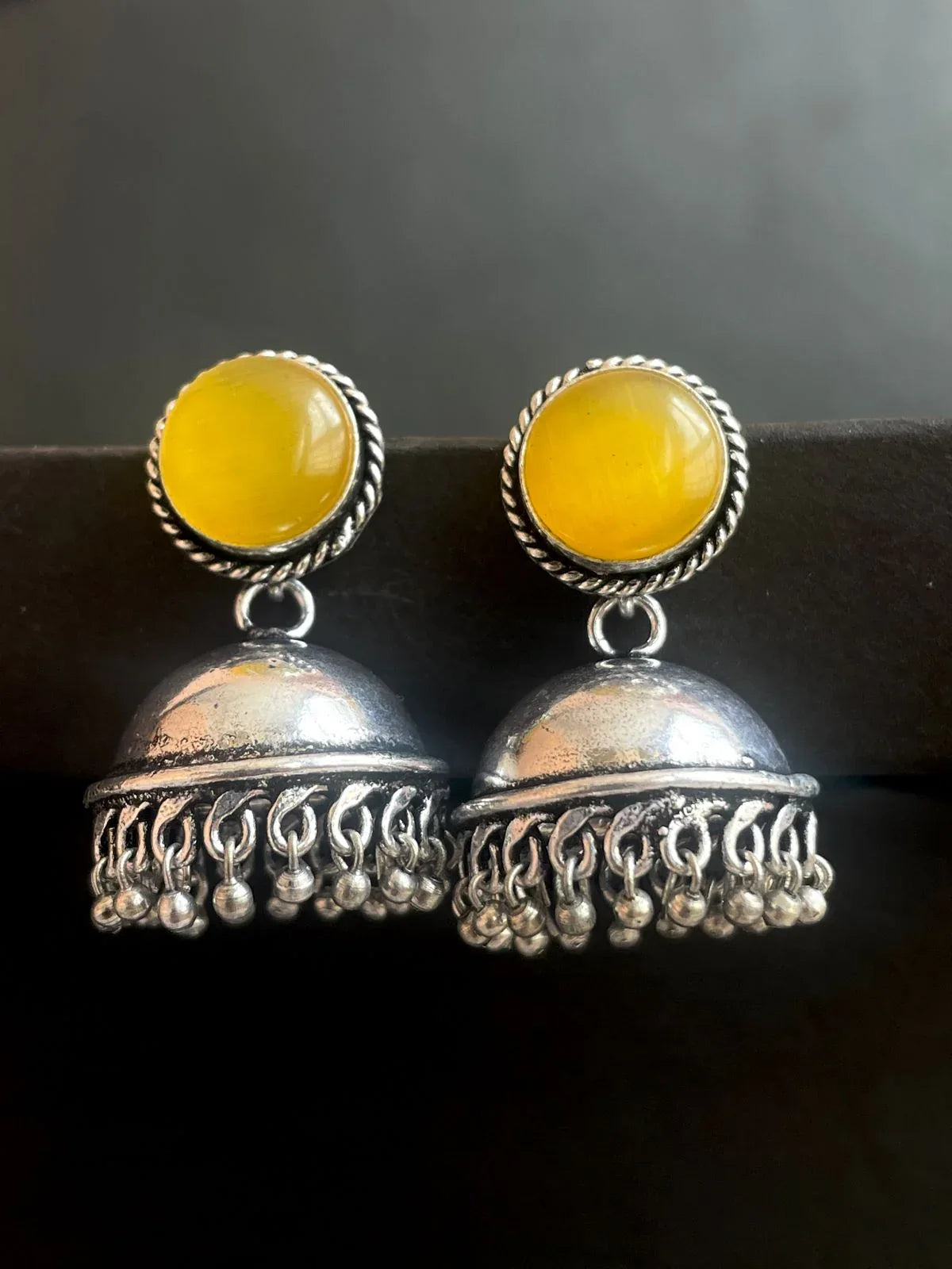 Monalisa Stone Top with Oxidized Jhumki Earring
