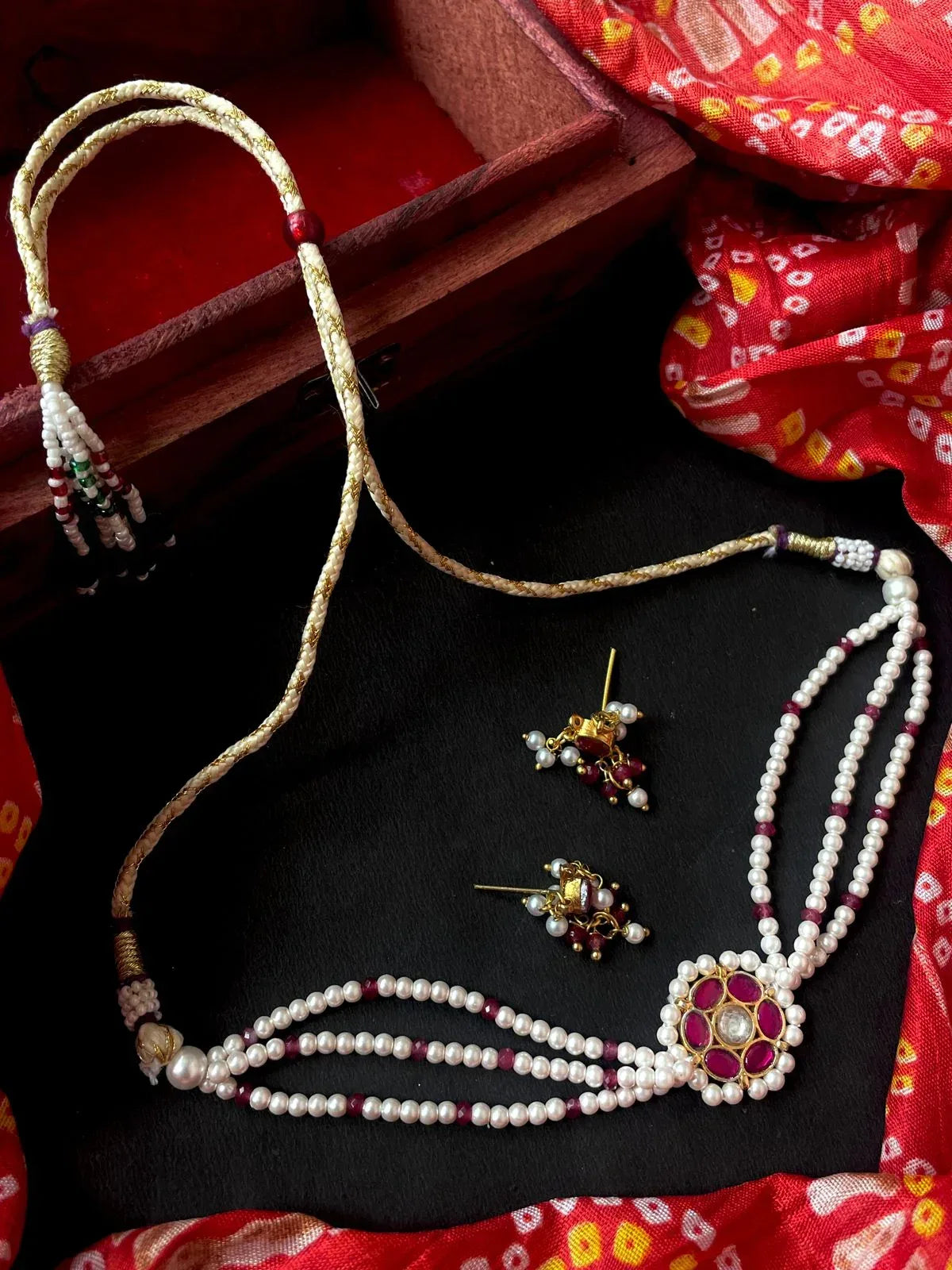 Pachi Kundan Pendant with Shell Pearl Mala Choker and Earring set