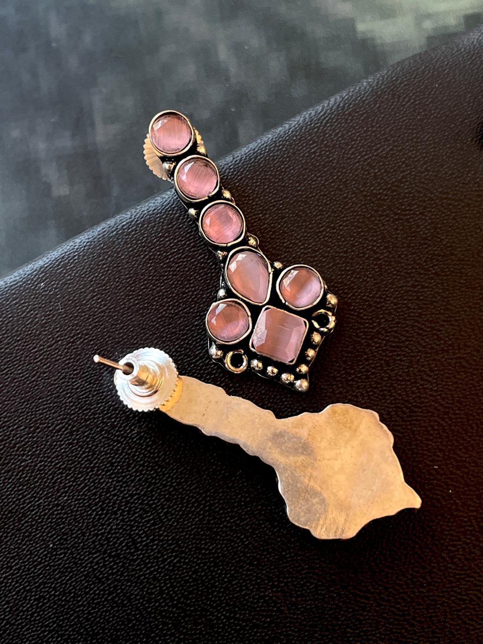 Monalisa Stone Geometrical Dangler Earring