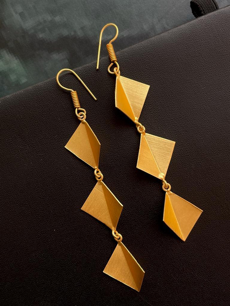 Golden Leaf Trendy Earring