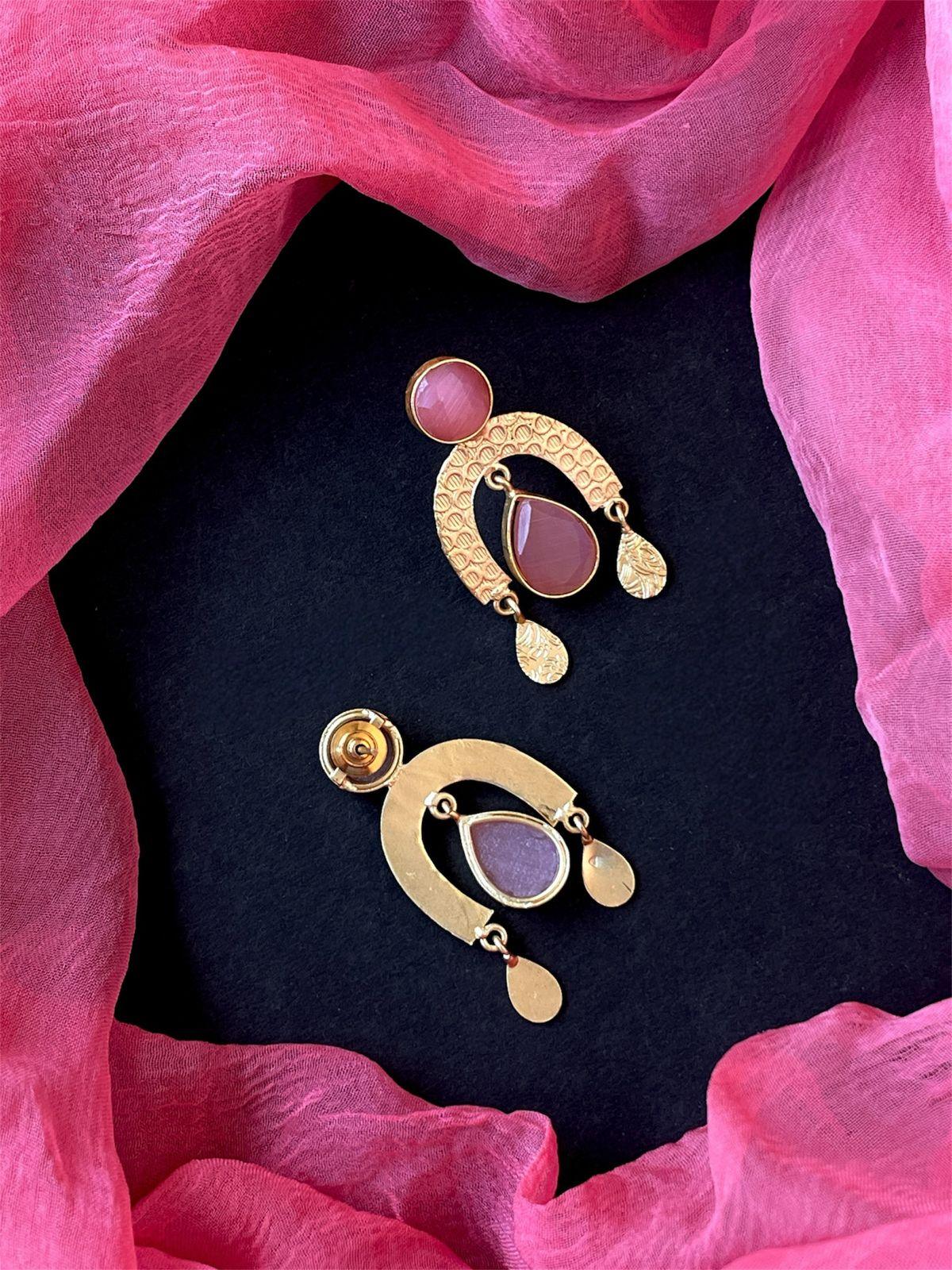 Monalisa Stone Golden Partywear Earring