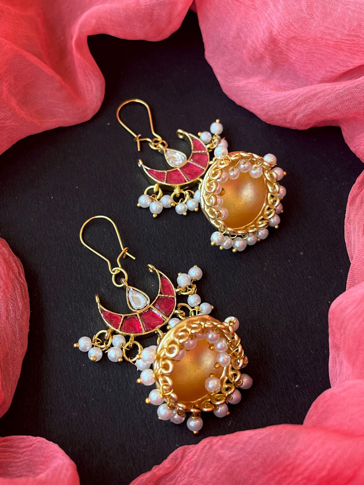 Pachi Kundan with Golden Jhumki Earring