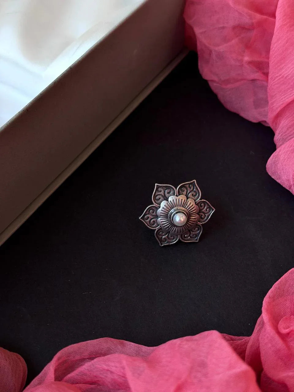 Monalisa Stone Floral Oxidized Ring