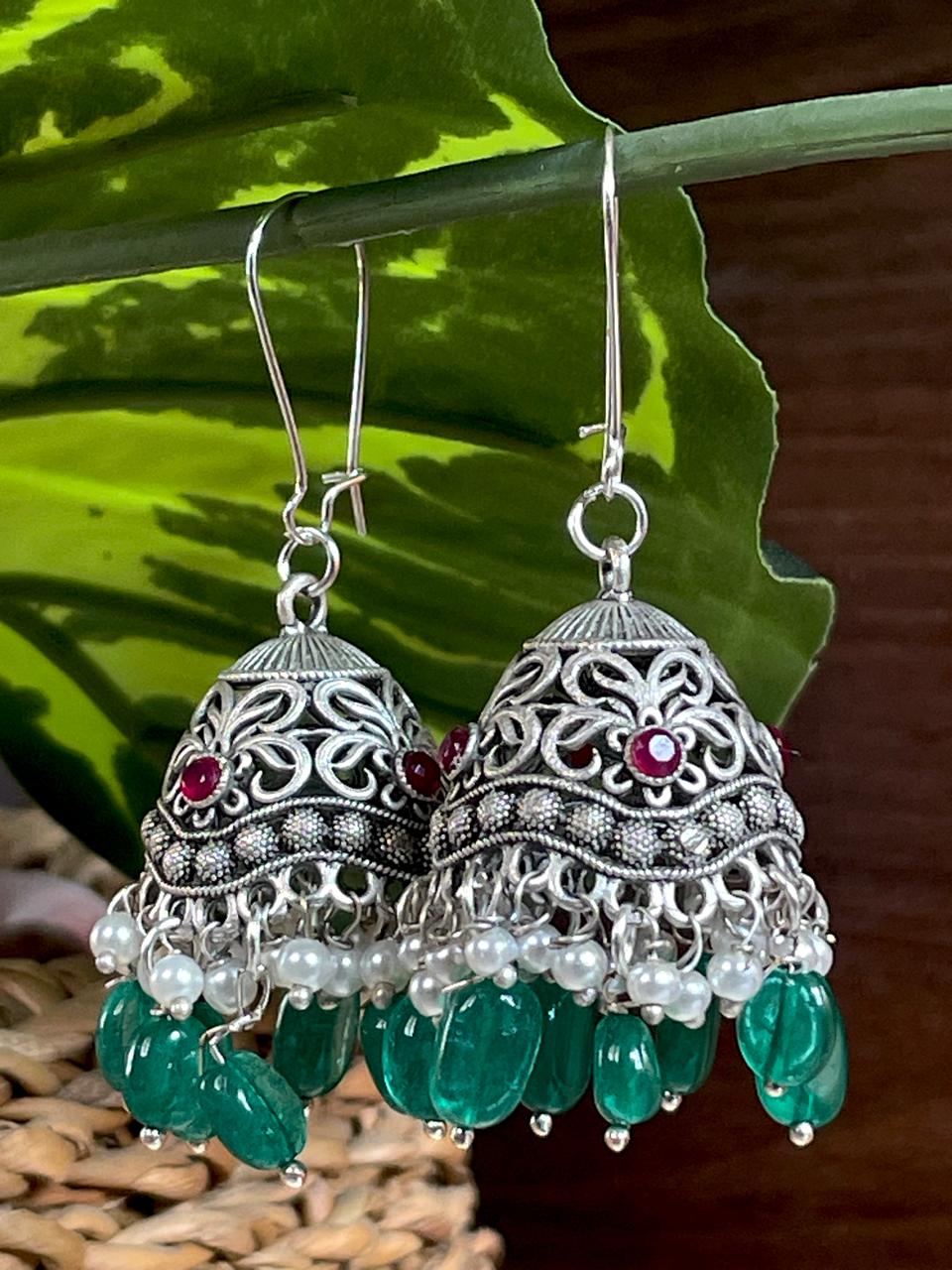 Stone Beaded Oxidized Jhumki Earring