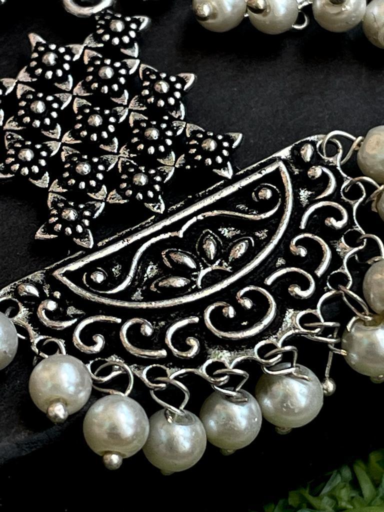 Oxidized Drop Earring with stone and beads