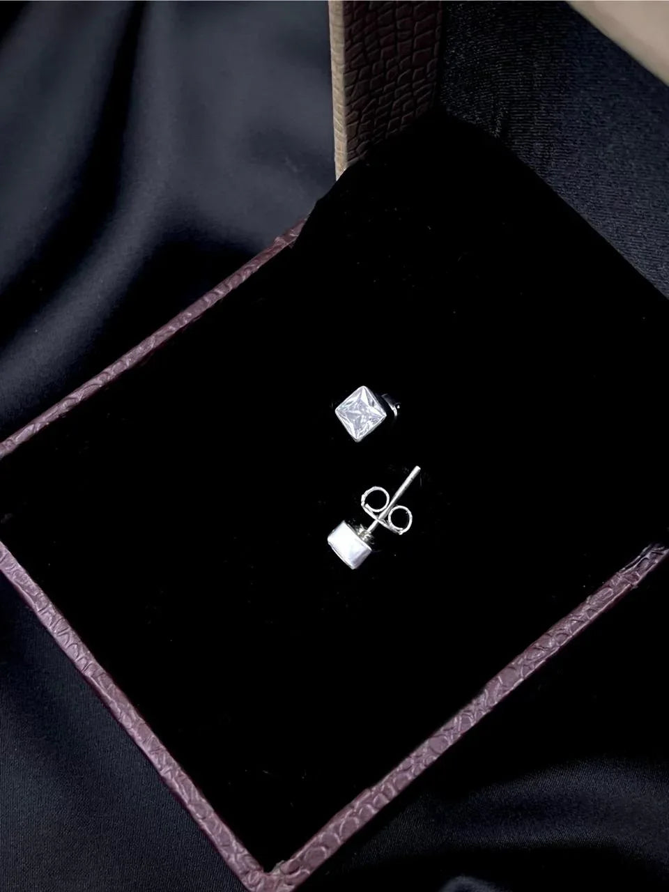 AD Stone 92.5 Silver Stud Square Earring