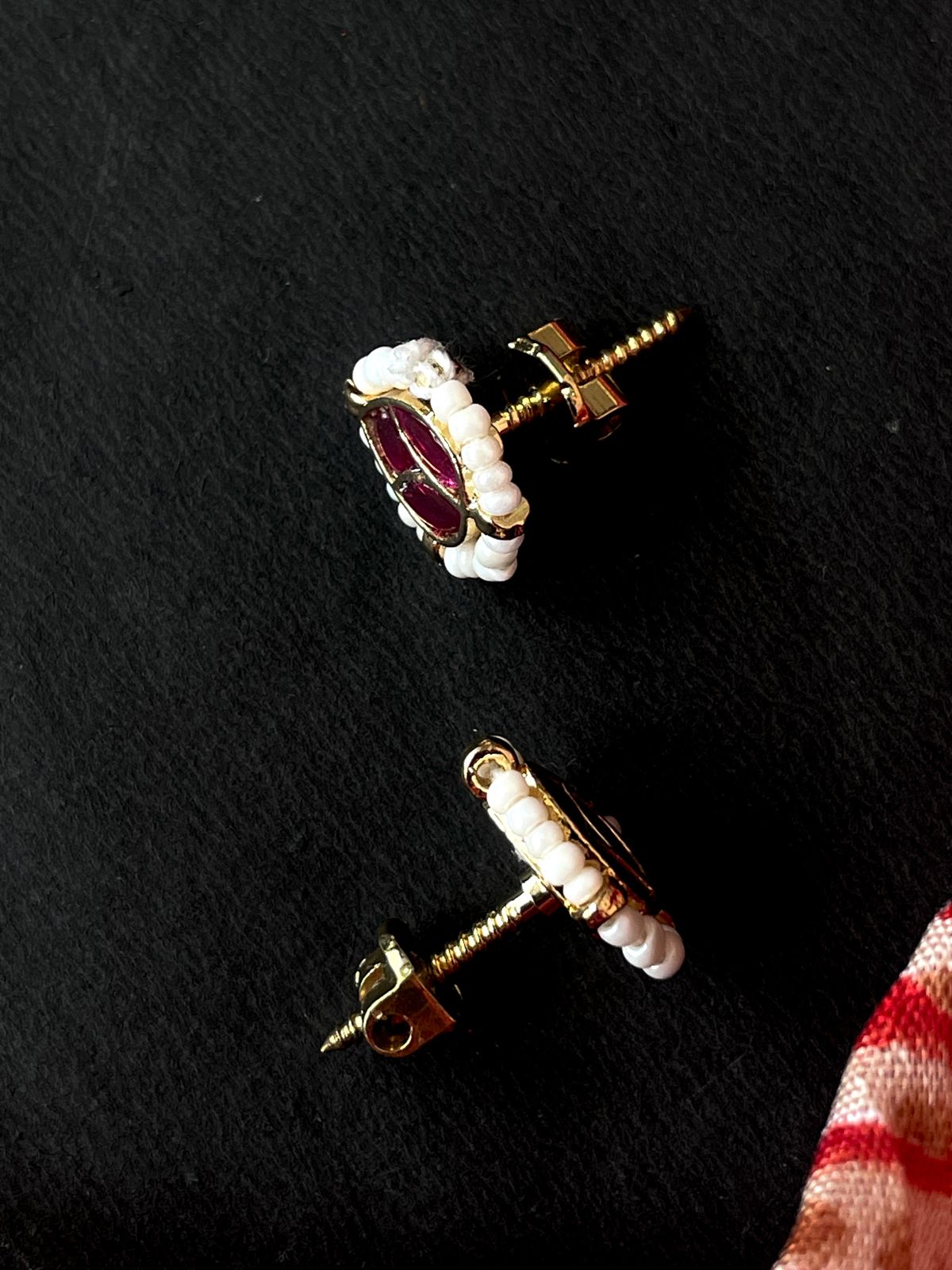 Pachi Kundan Pendant with Shell Pearl Mala Choker and Earring set