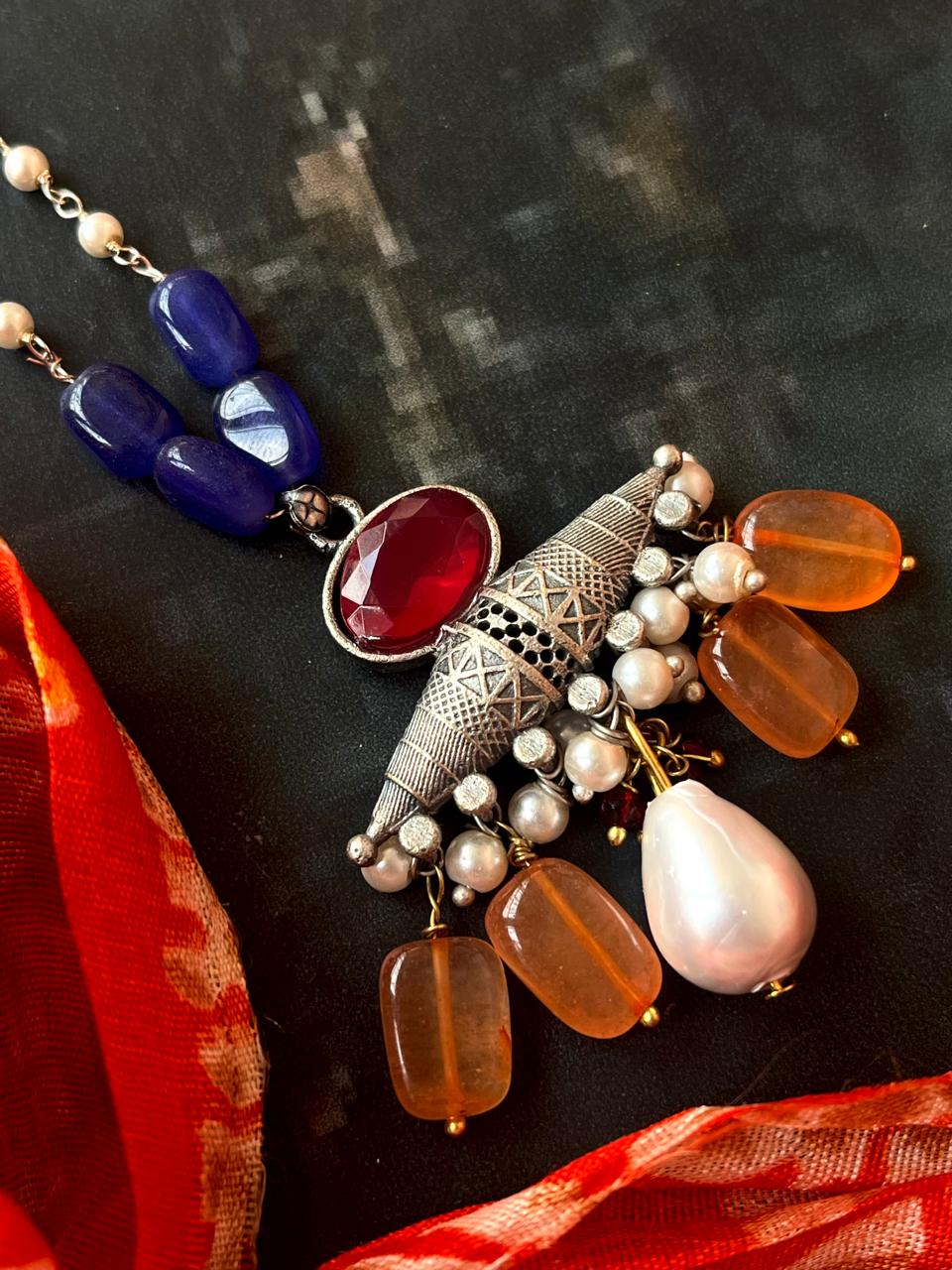 Oxidized Pearl Beaded Pendant Chain Necklace