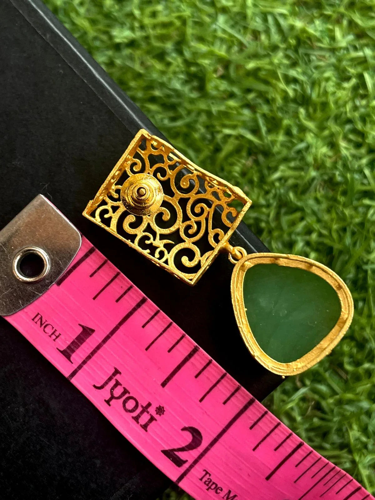 Designer Top Monalisa Stone Earring