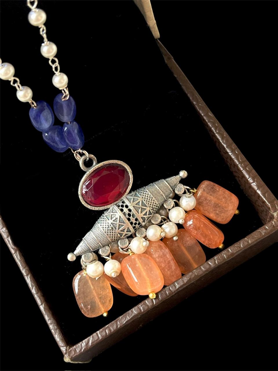 Jade Stones Oxidized Pendant Beaded Chain Necklace