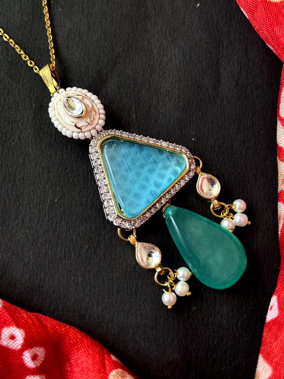 Monalisa Stone with Meenakari Kundan Pendant Chain Necklace