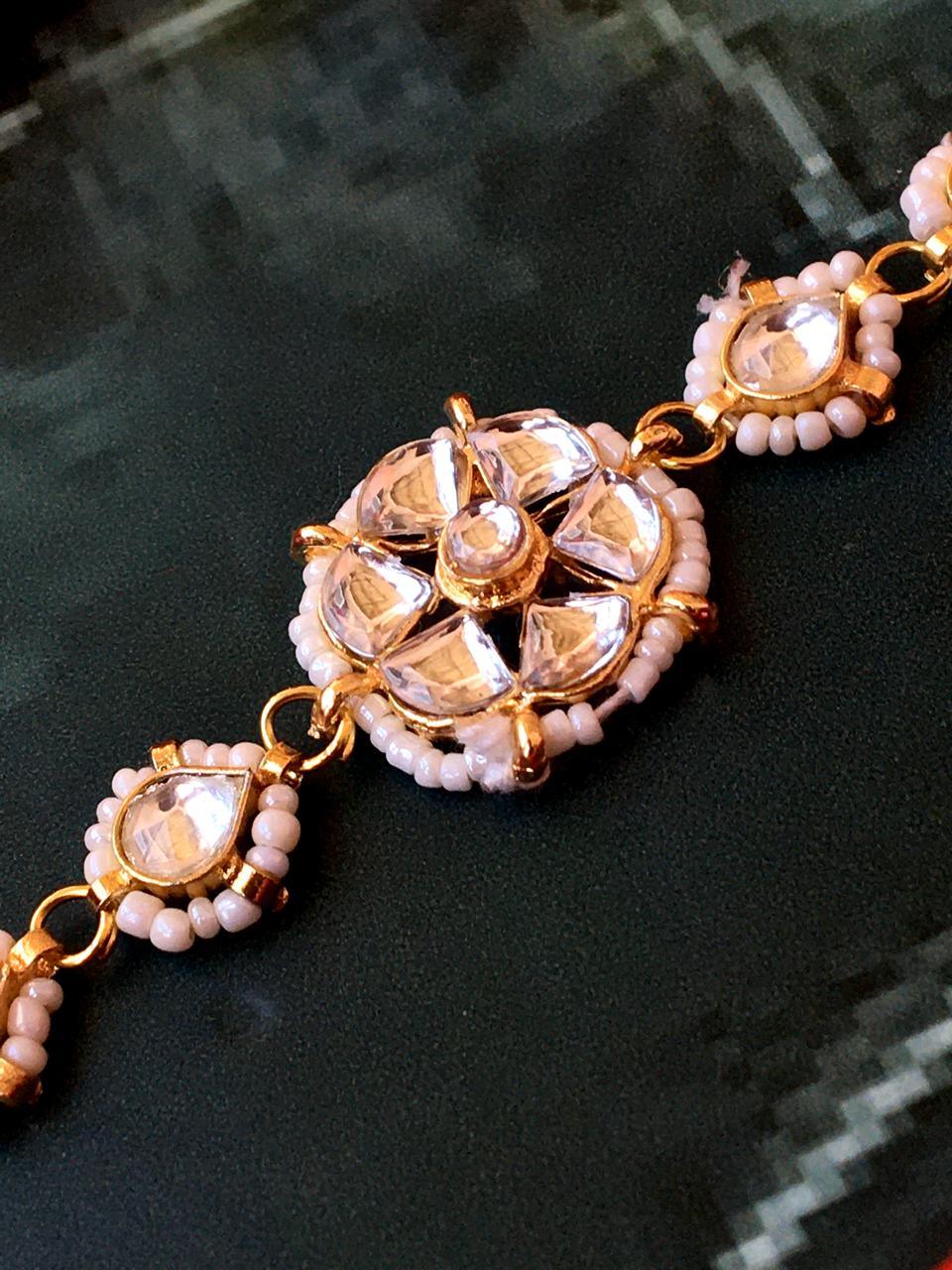 Beaded Pachi Kundan Flower Kundan Matha Patti