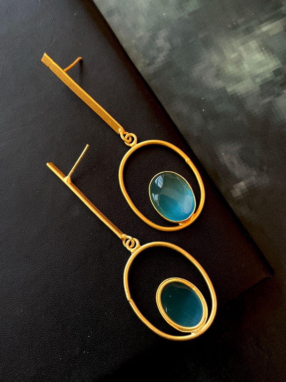 Monalisa Stone Golden Oval Earring