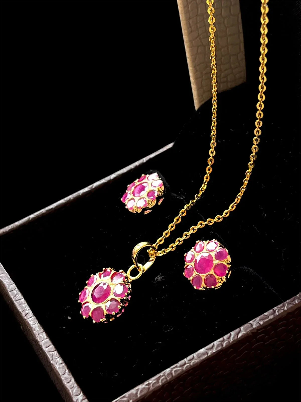 AD stone Pendant Necklace with Earring set