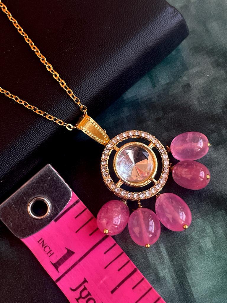 Kundan Pendant with Natural stone Necklace with Kundan Earring set