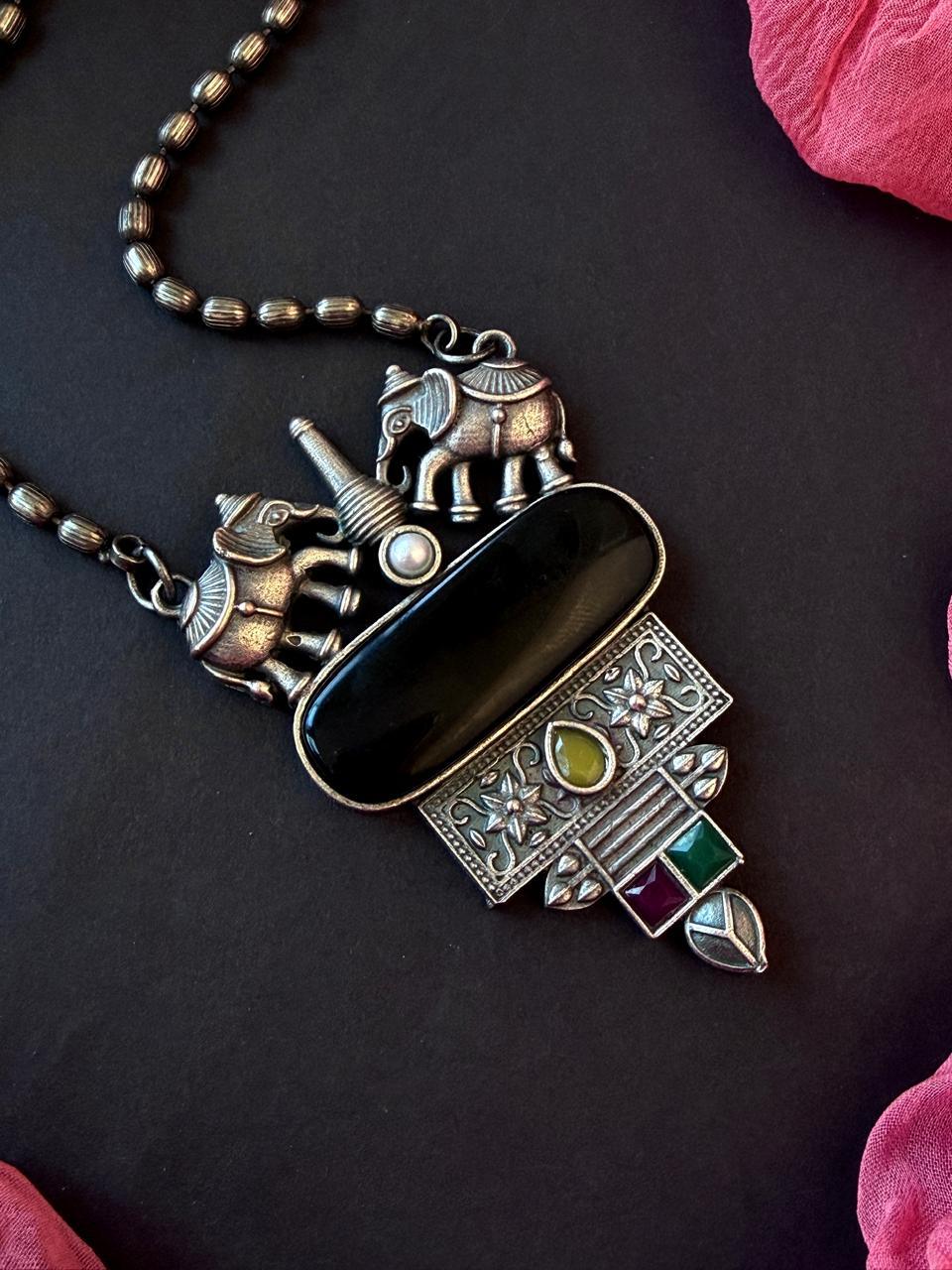 Monalisa Stone Big Pendant Oxidized Chain Necklace