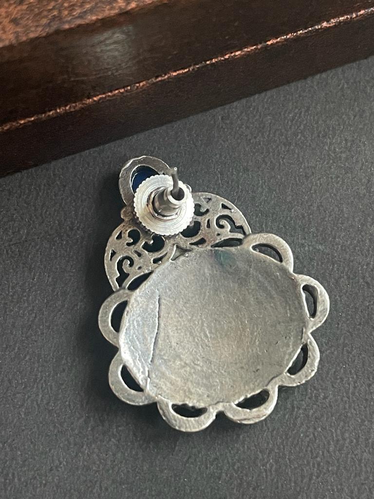 Black Polish Antique look Earring with stone work