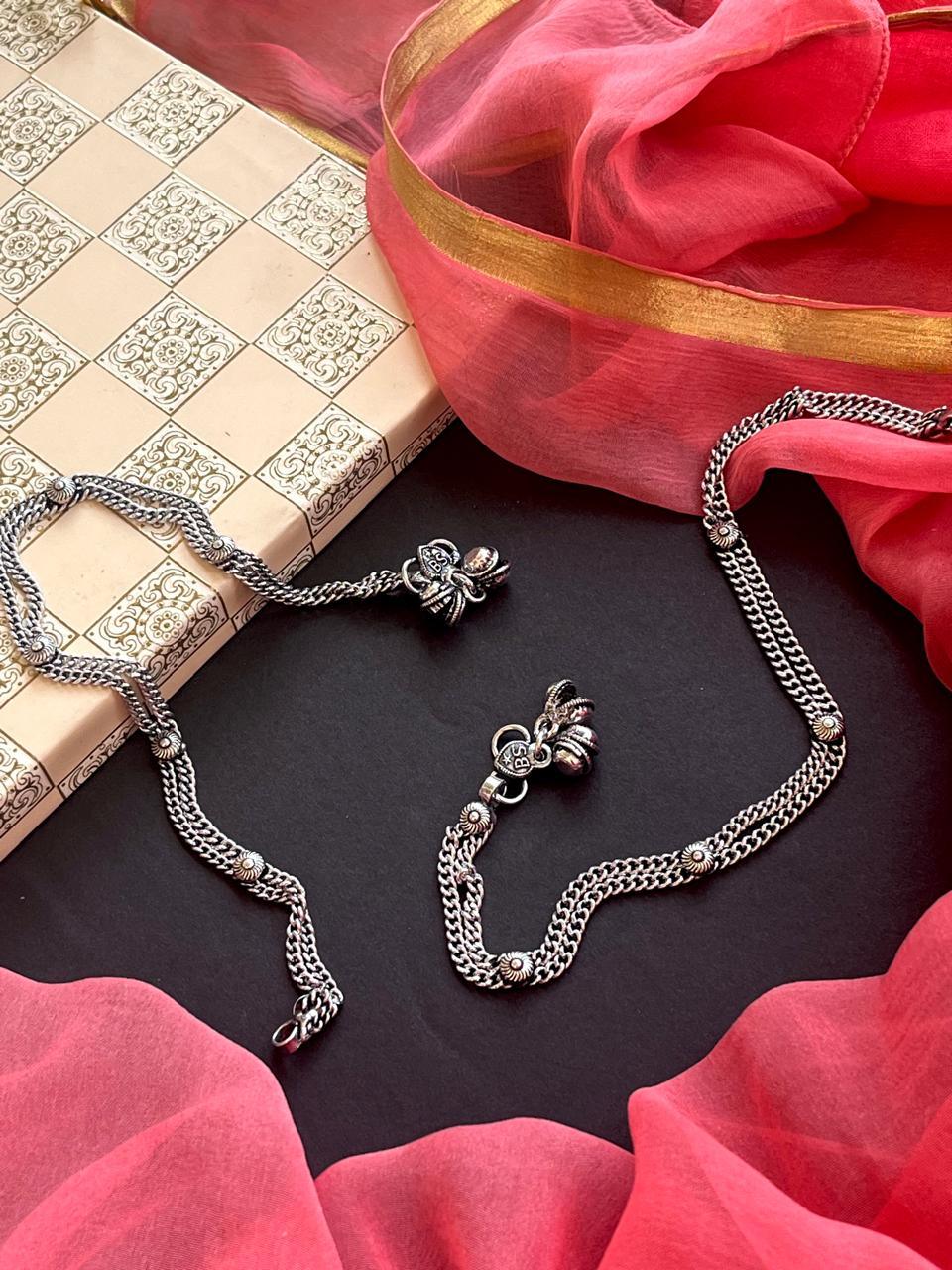 Oxidized Trendy Chain Anklets