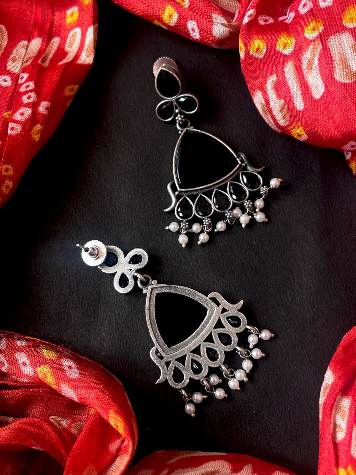 Monalisa Stone Oxidized Earring