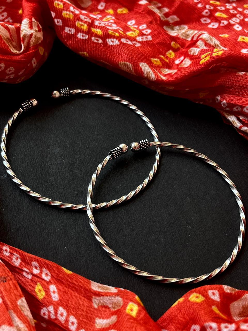 Oxidized Designer Anklet Pair