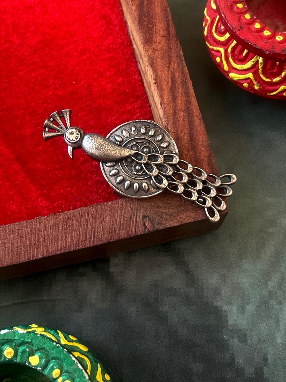 Peacock shape Oxidized Ring
