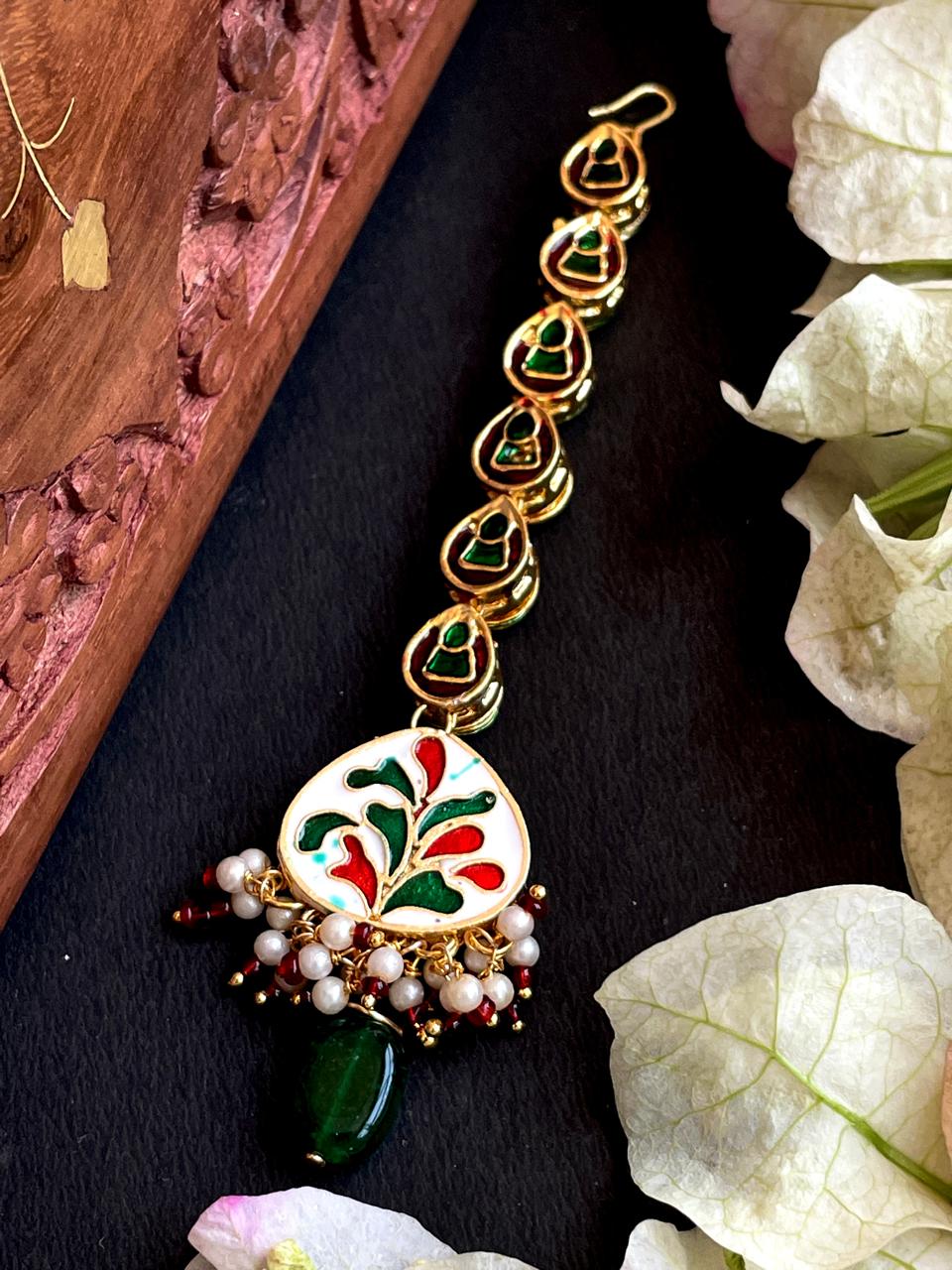Kundan Beaded Mangtika