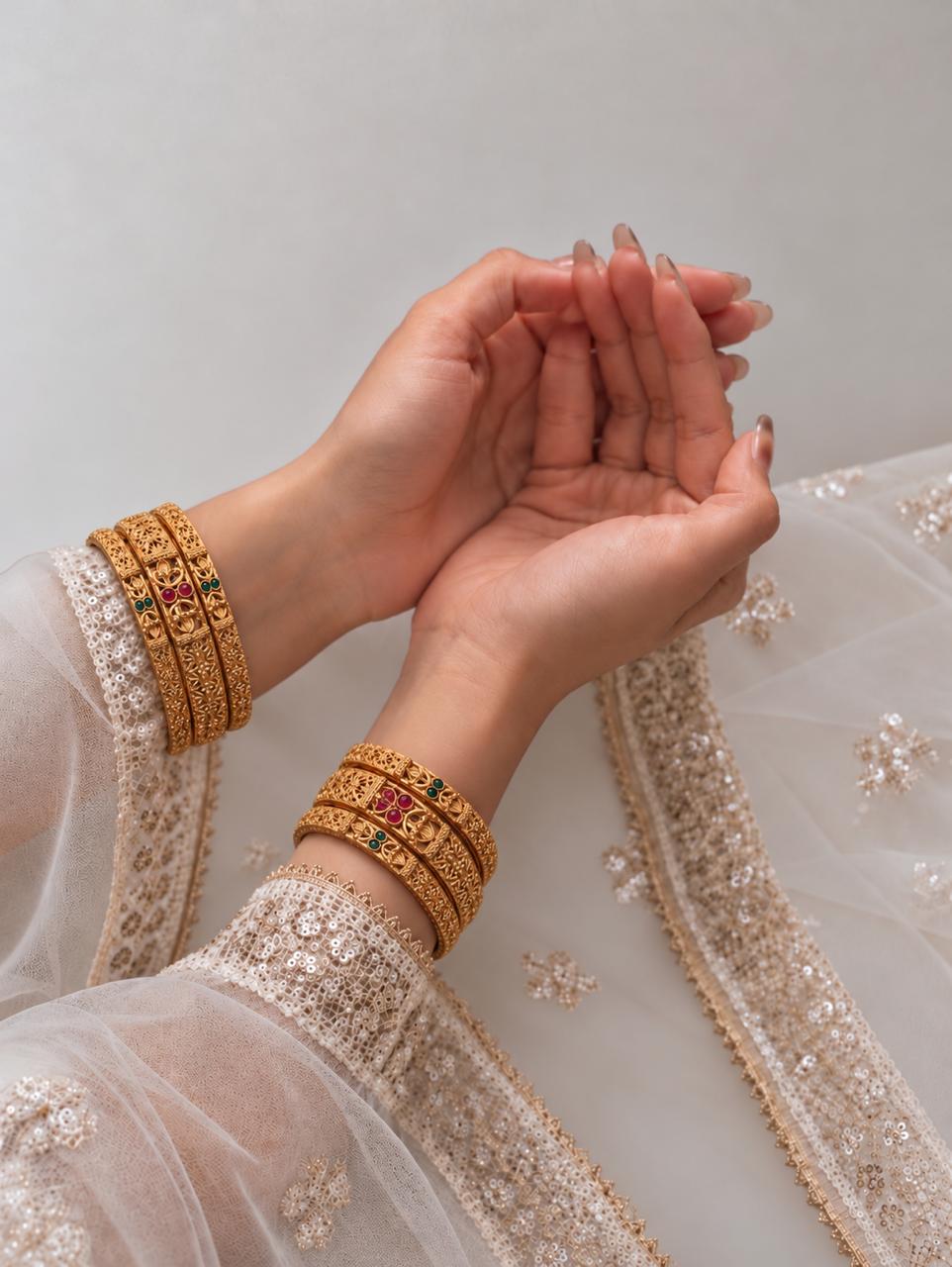 Golden Ethnic Partywear Bangles (6pcs set)