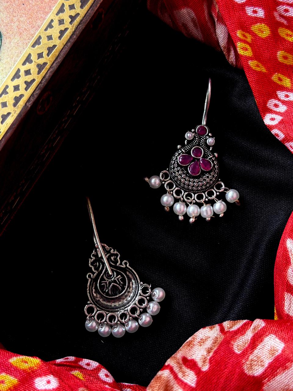 Monalisa Stone Black Polish Oxidized Earring