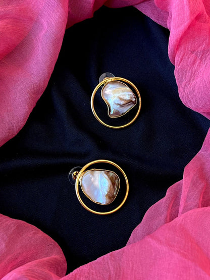 Shell Pearl Necklace with Earring Set