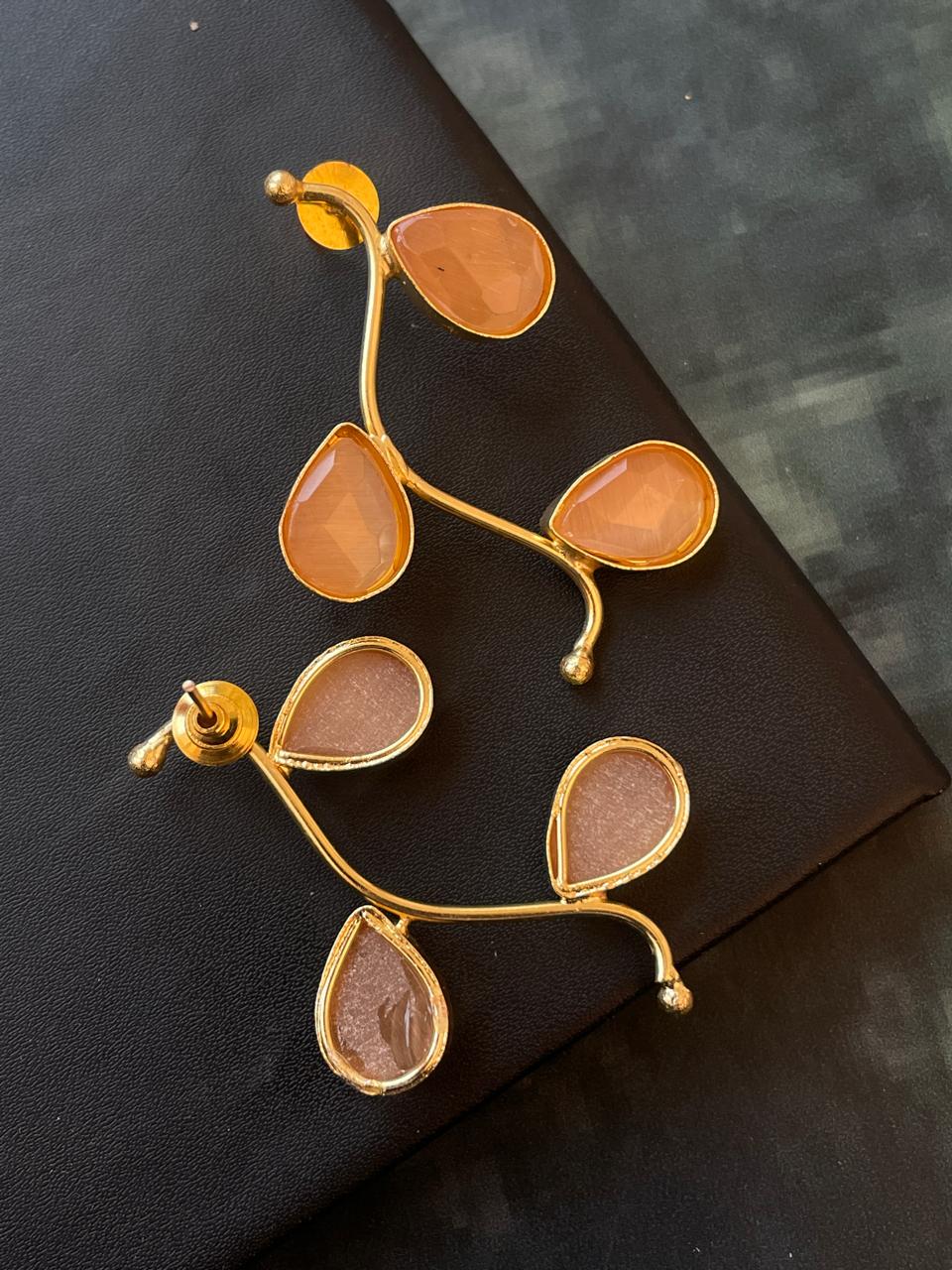 Monalisa Stone Golden Leaf Earring